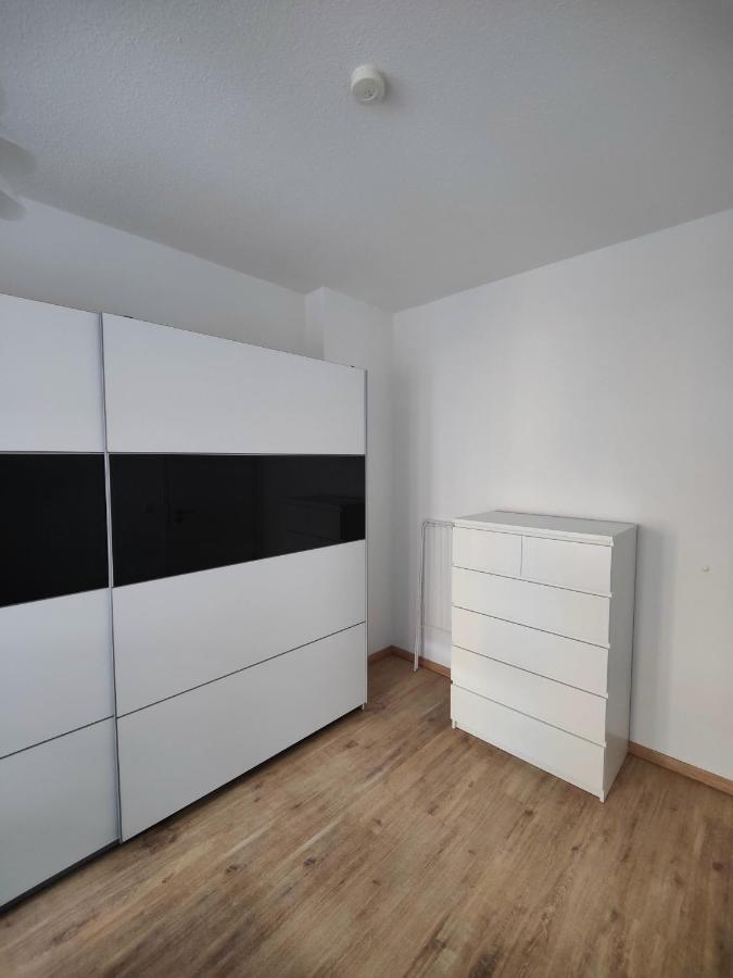 Neu Sanierte Wohnung Mit Balkon Und Stellplatz إرفورت المظهر الخارجي الصورة