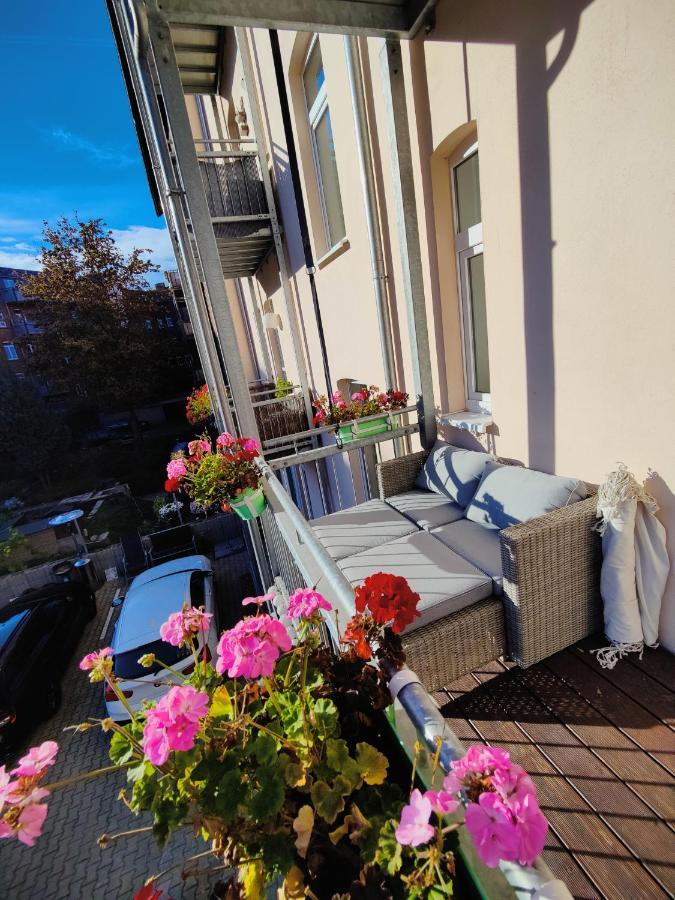 Neu Sanierte Wohnung Mit Balkon Und Stellplatz إرفورت المظهر الخارجي الصورة